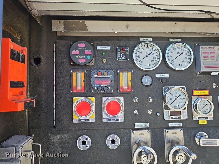 image for item DP6446 2002 Spartan Gladiator FF ladder fire truck