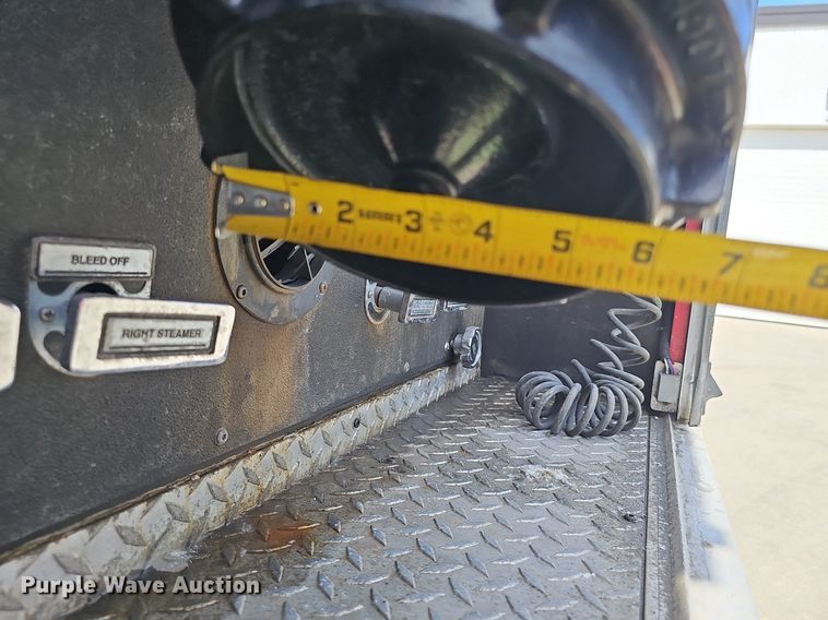 image for item DP6446 2002 Spartan Gladiator FF ladder fire truck