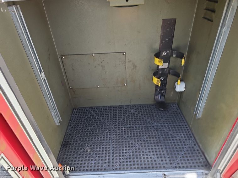 image for item DP6446 2002 Spartan Gladiator FF ladder fire truck