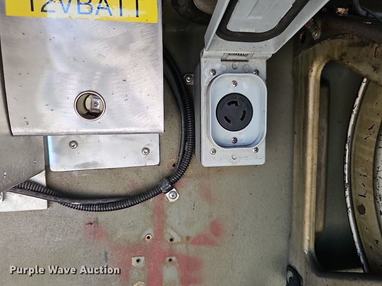 image for item DP6446 2002 Spartan Gladiator FF ladder fire truck