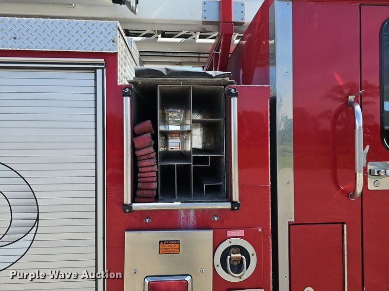 image for item DP6446 2002 Spartan Gladiator FF ladder fire truck