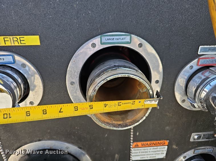 image for item DP6446 2002 Spartan Gladiator FF ladder fire truck