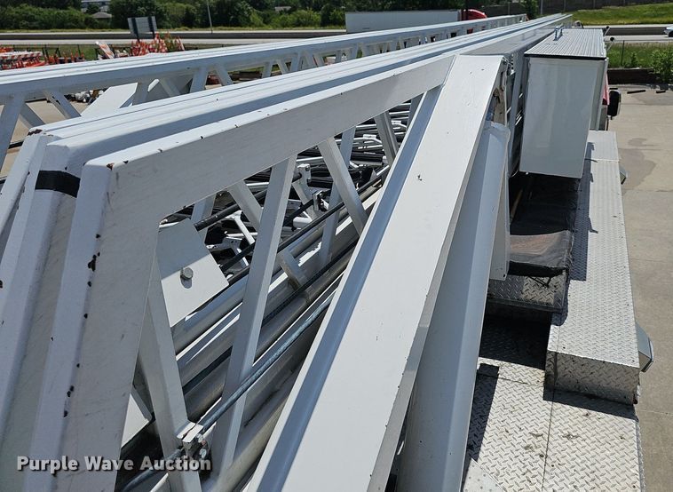 image for item DP6446 2002 Spartan Gladiator FF ladder fire truck