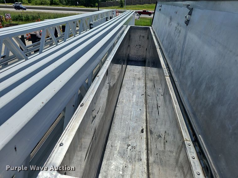 image for item DP6446 2002 Spartan Gladiator FF ladder fire truck