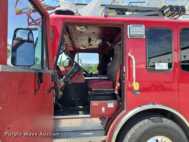 image for item DP6446 2002 Spartan Gladiator FF ladder fire truck