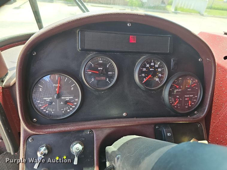 image for item DP6446 2002 Spartan Gladiator FF ladder fire truck