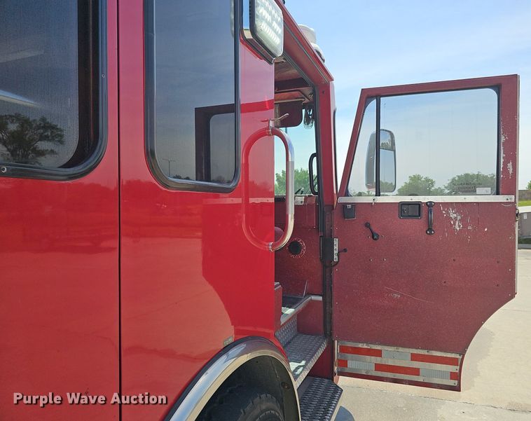 image for item DP6446 2002 Spartan Gladiator FF ladder fire truck