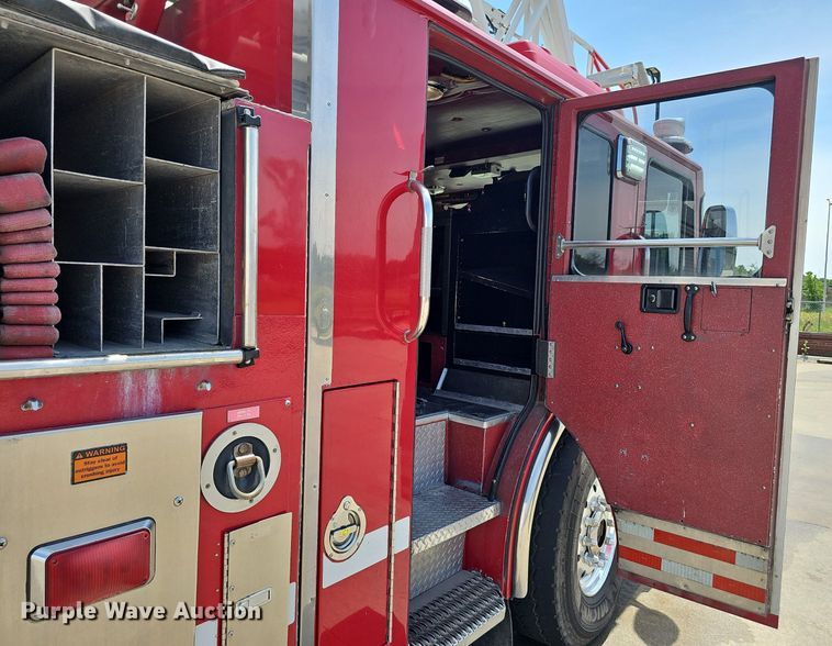 image for item DP6446 2002 Spartan Gladiator FF ladder fire truck