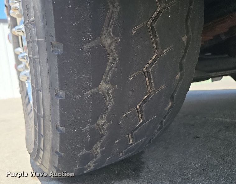 image for item DP6446 2002 Spartan Gladiator FF ladder fire truck