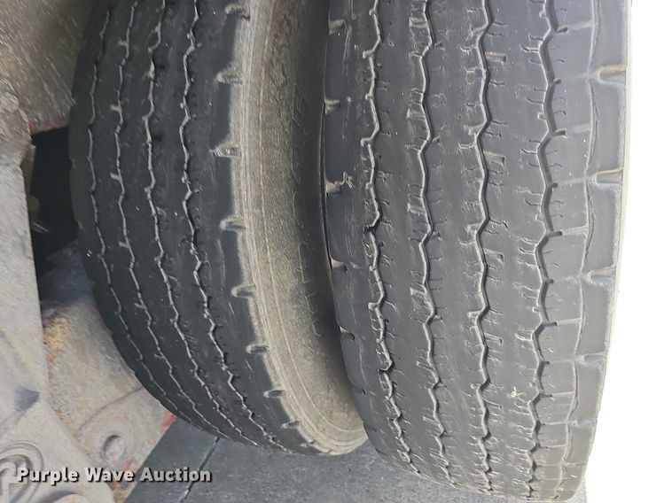 image for item DP6446 2002 Spartan Gladiator FF ladder fire truck