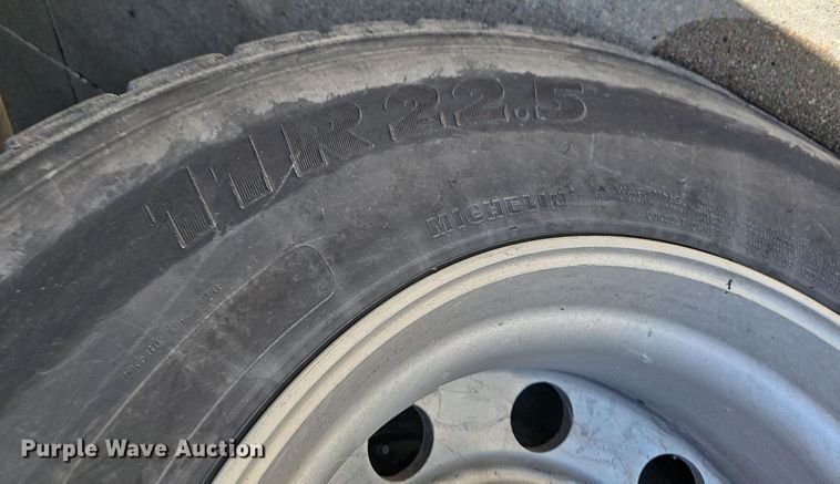 image for item DP6446 2002 Spartan Gladiator FF ladder fire truck