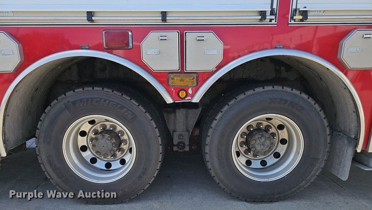 image for item DP6446 2002 Spartan Gladiator FF ladder fire truck