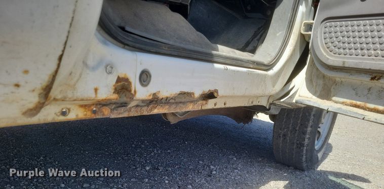 image for item DR4800 2006 Ford  F250 Super Duty XL  pickup truck