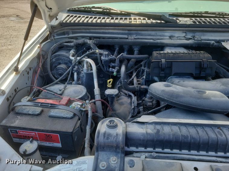 image for item DR4800 2006 Ford  F250 Super Duty XL  pickup truck