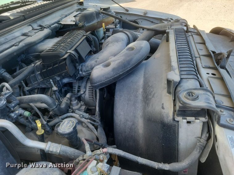 image for item DR4800 2006 Ford  F250 Super Duty XL  pickup truck