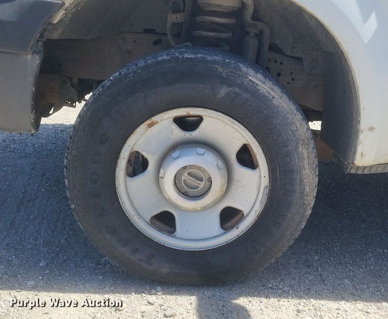 image for item DR4800 2006 Ford  F250 Super Duty XL  pickup truck