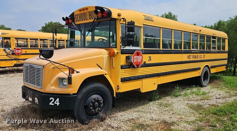 image for item DR8621 2001 Thomas school bus