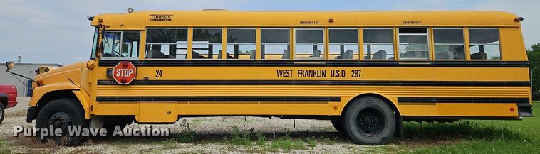 image for item DR8621 2001 Thomas school bus