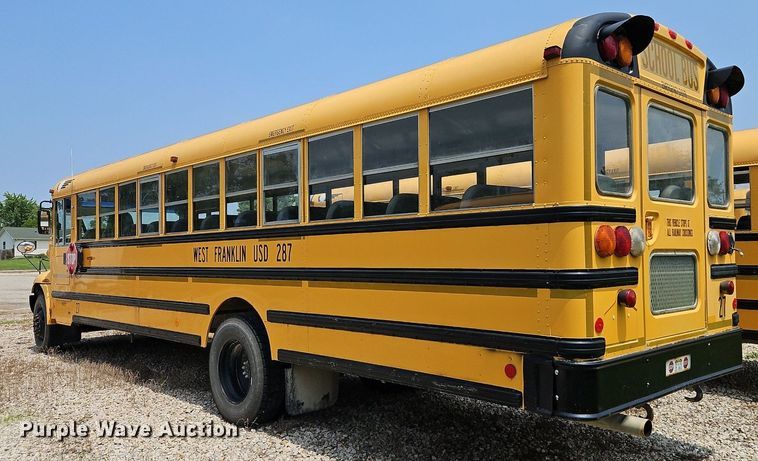 image for item DR8622 2006 IC  PB10500 school bus