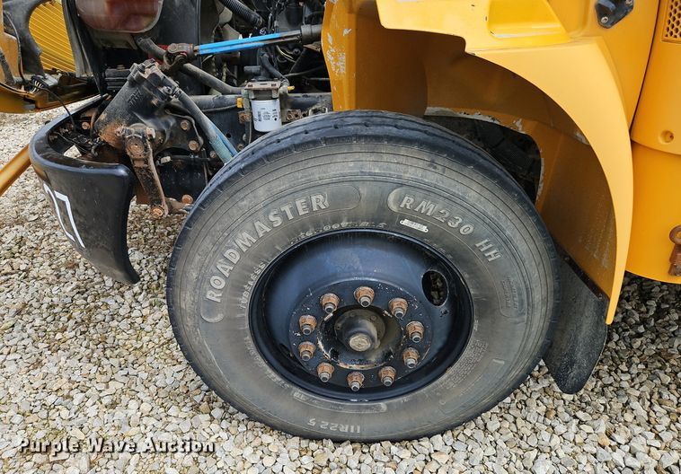 image for item DR8622 2006 IC  PB10500 school bus