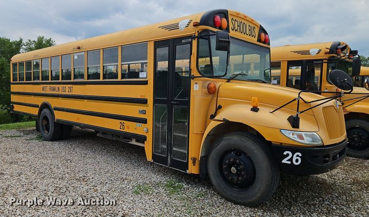 image for item DR8623 2006 IC PB10500 school bus
