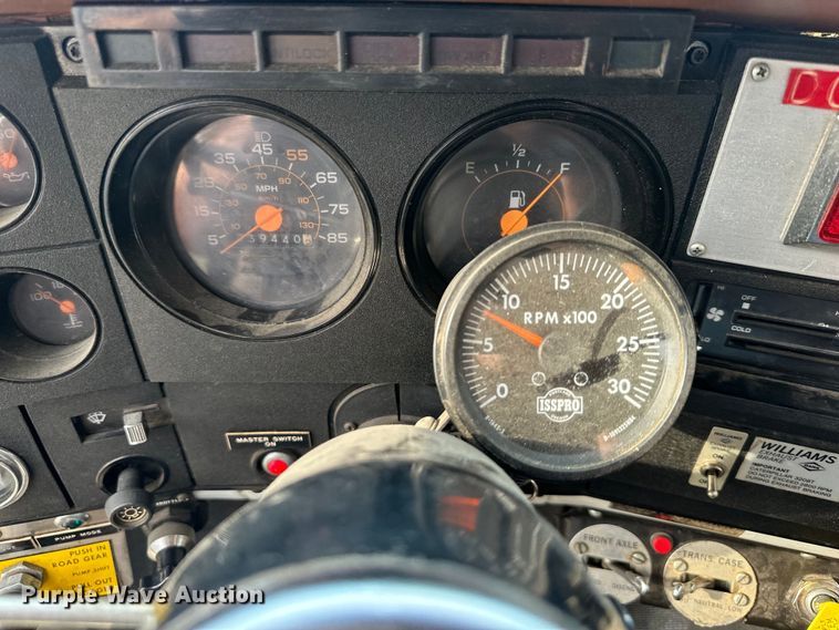 image for item DS4173 1988 GMC  TopKick 7000 fire truck