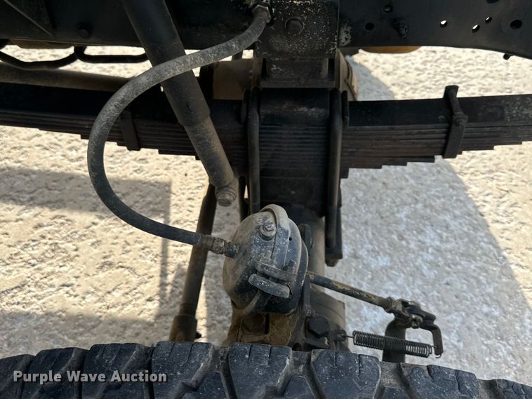 image for item DS4173 1988 GMC  TopKick 7000 fire truck