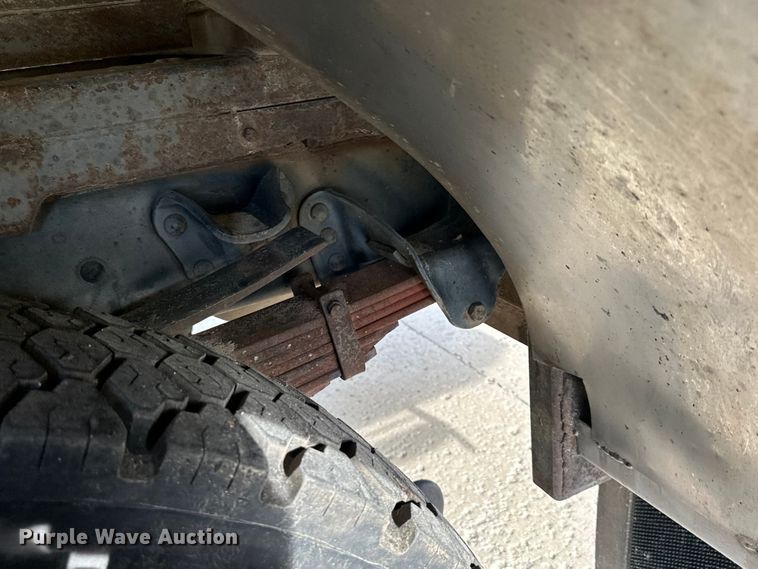 image for item DS4173 1988 GMC  TopKick 7000 fire truck