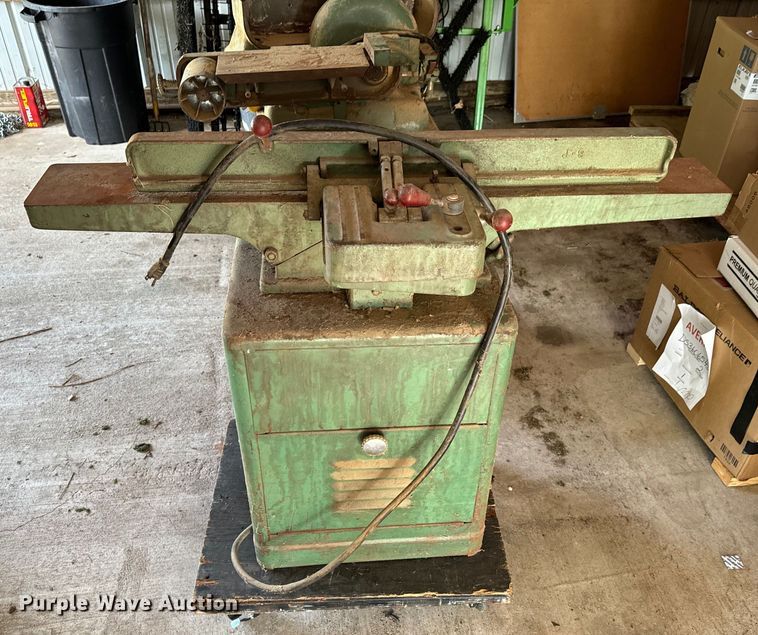 image for item DX0629 Woodworking equipment