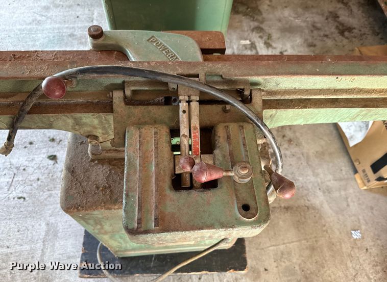 image for item DX0629 Woodworking equipment