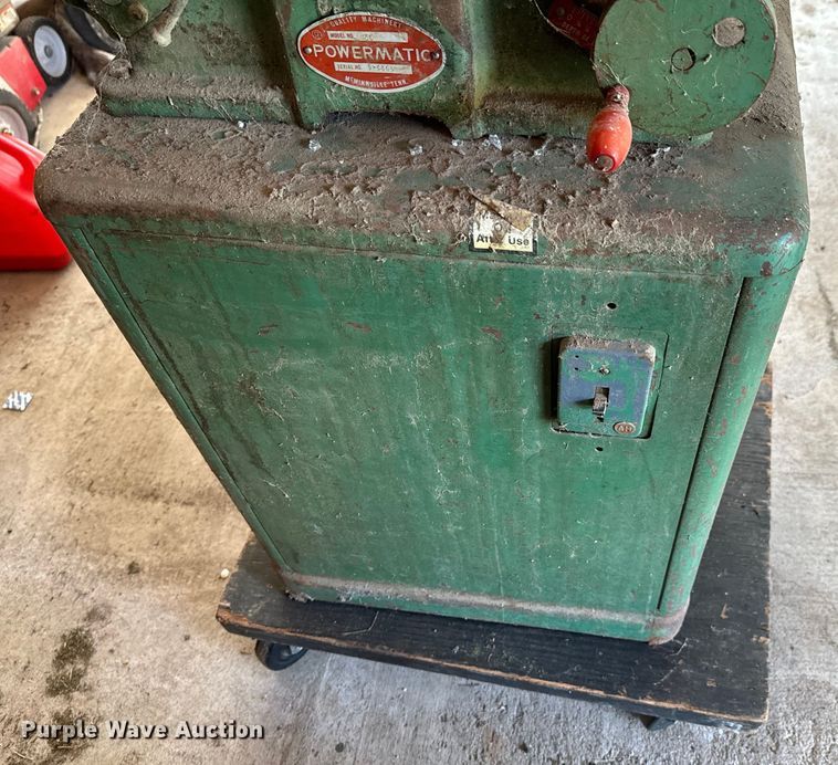 image for item DX0629 Woodworking equipment