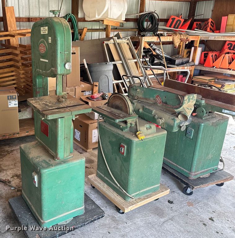 image for item DX0629 Woodworking equipment