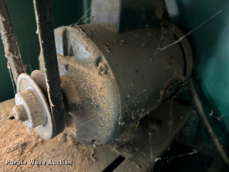 image for item DX0629 Woodworking equipment