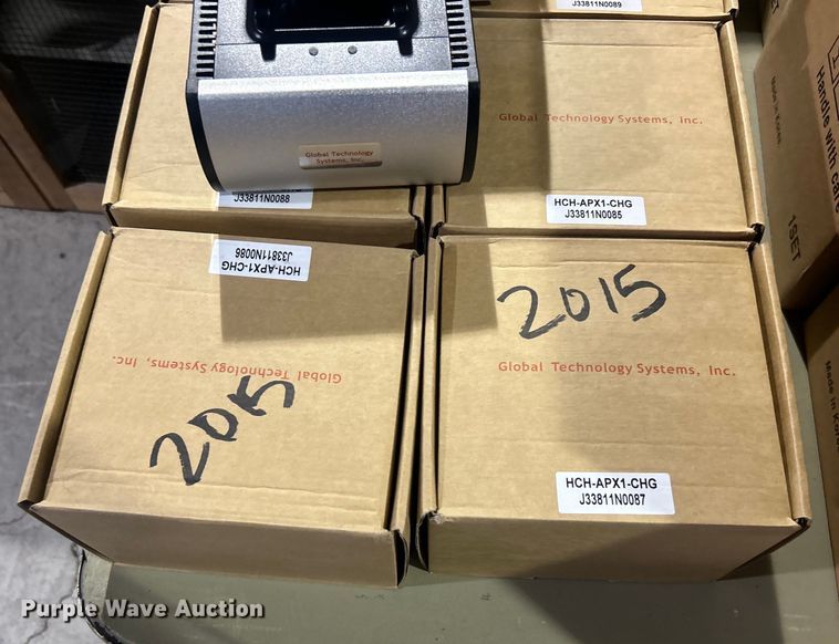 image for item EG0449 (7) Global Technology Systems USHCH-APX1-CHG GSA single bay chargers