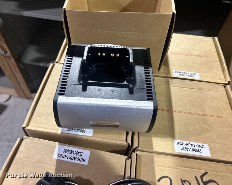 image for item EG0449 (7) Global Technology Systems USHCH-APX1-CHG GSA single bay chargers