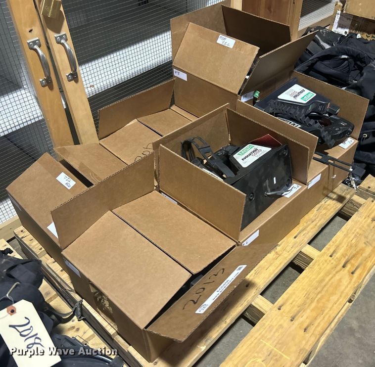 image for item EG0456 Approximately 9 MSA thermal imaging cameras