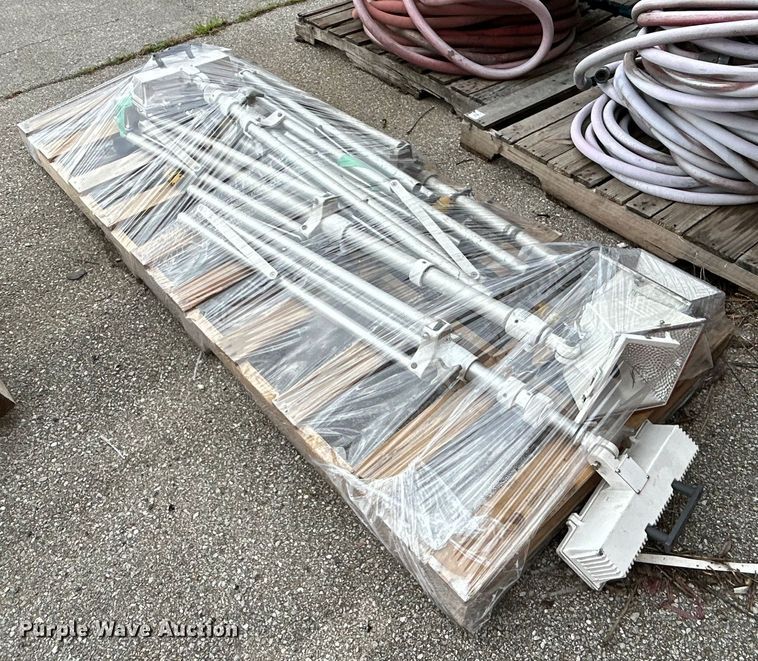 image for item EG0460 (6) halogen scene lights