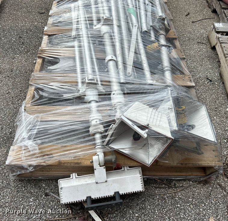 image for item EG0460 (6) halogen scene lights