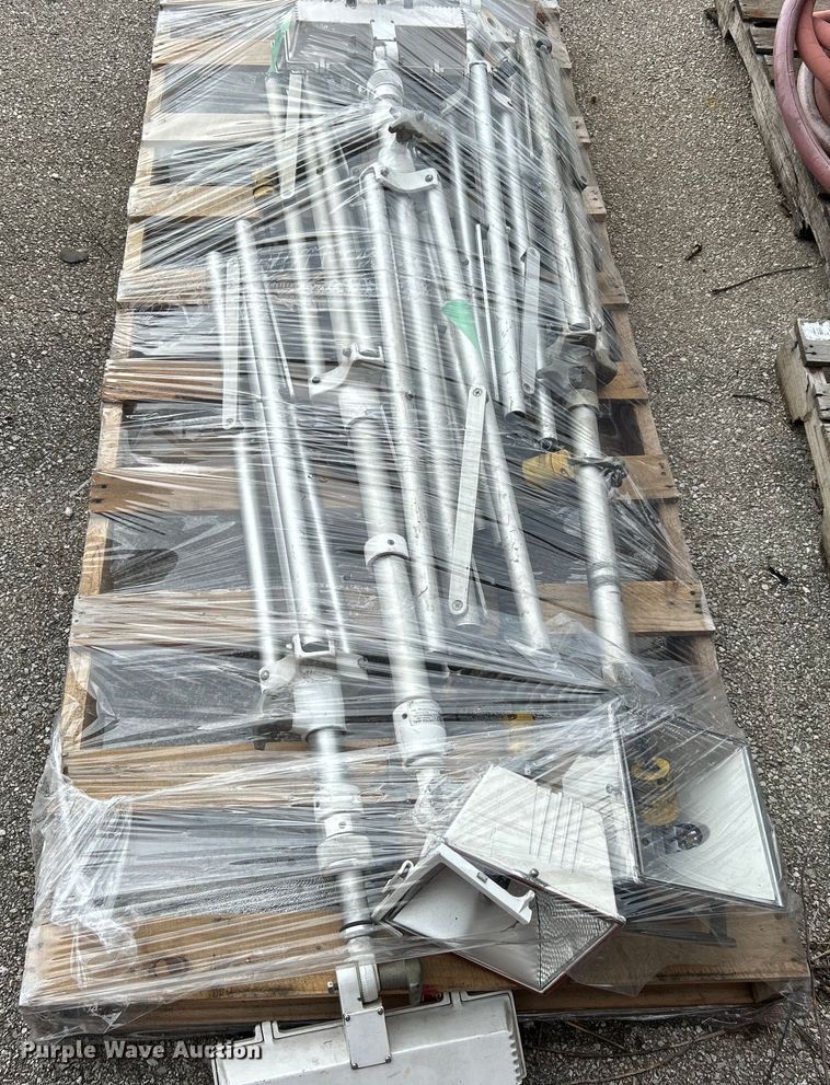 image for item EG0460 (6) halogen scene lights