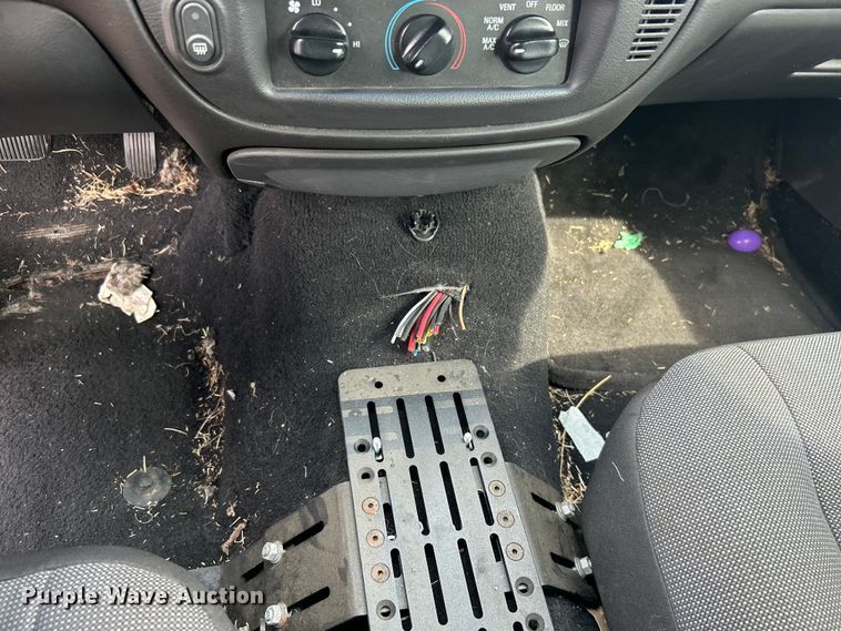 image for item EG0465 2011 Ford Crown Victoria Police Interceptor 