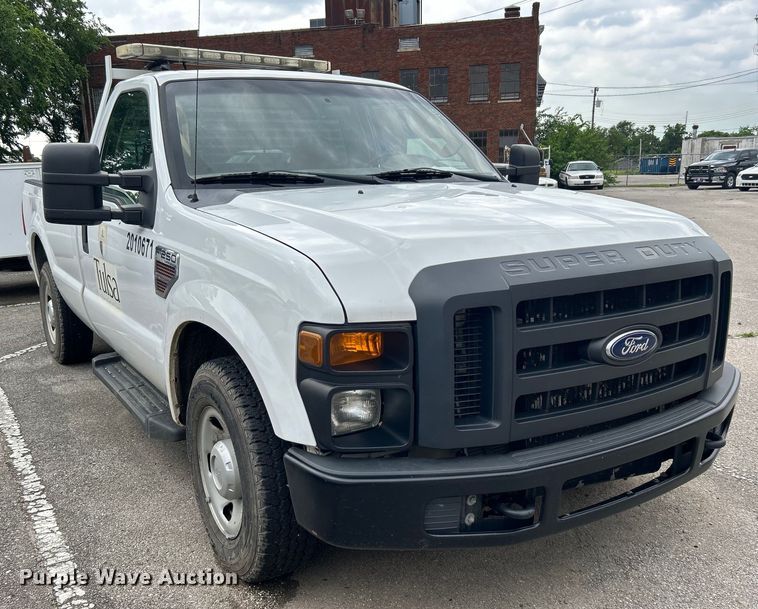 image for item EG0466 2010 Ford F250 Super Duty pickup truck