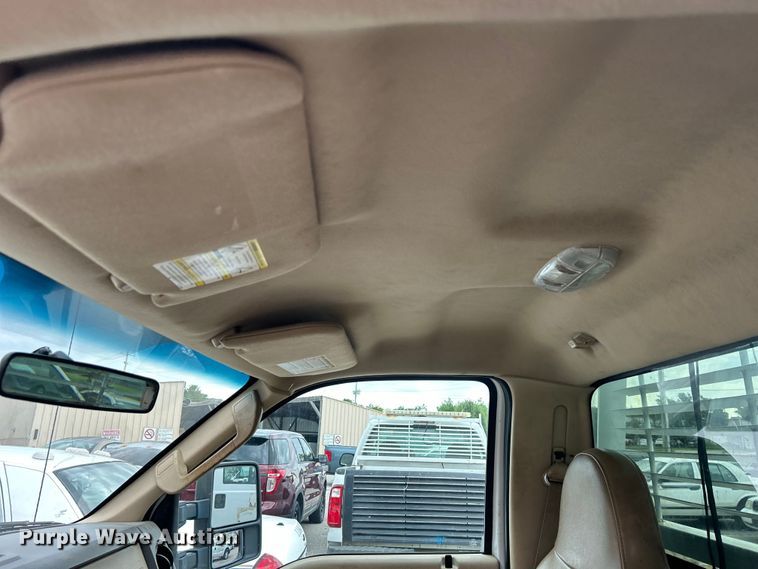 image for item EG0466 2010 Ford F250 Super Duty pickup truck