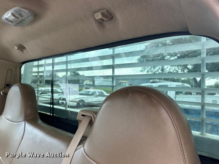 image for item EG0466 2010 Ford F250 Super Duty pickup truck