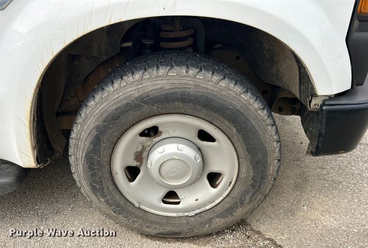 image for item EG0466 2010 Ford F250 Super Duty pickup truck