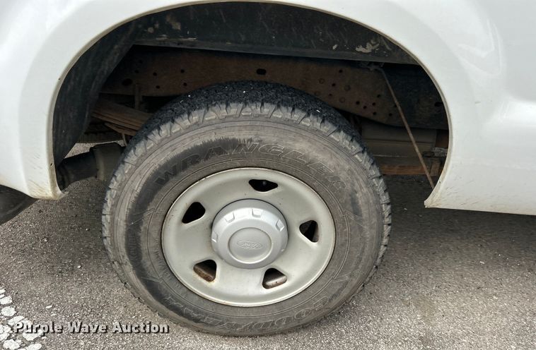 image for item EG0466 2010 Ford F250 Super Duty pickup truck