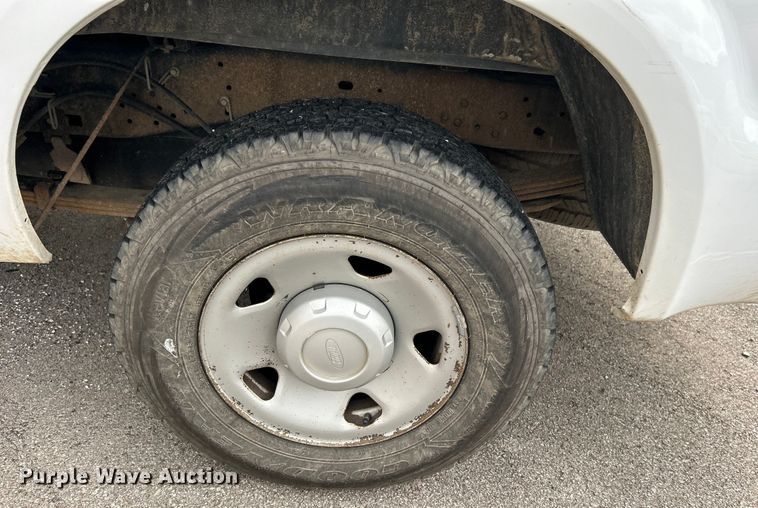 image for item EG0466 2010 Ford F250 Super Duty pickup truck