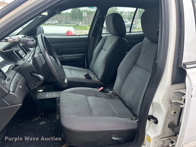 image for item EG0467 2011 Ford Crown Victoria Police Interceptor 