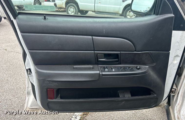 image for item EG0468 2011 Ford Crown Victoria Police Interceptor 