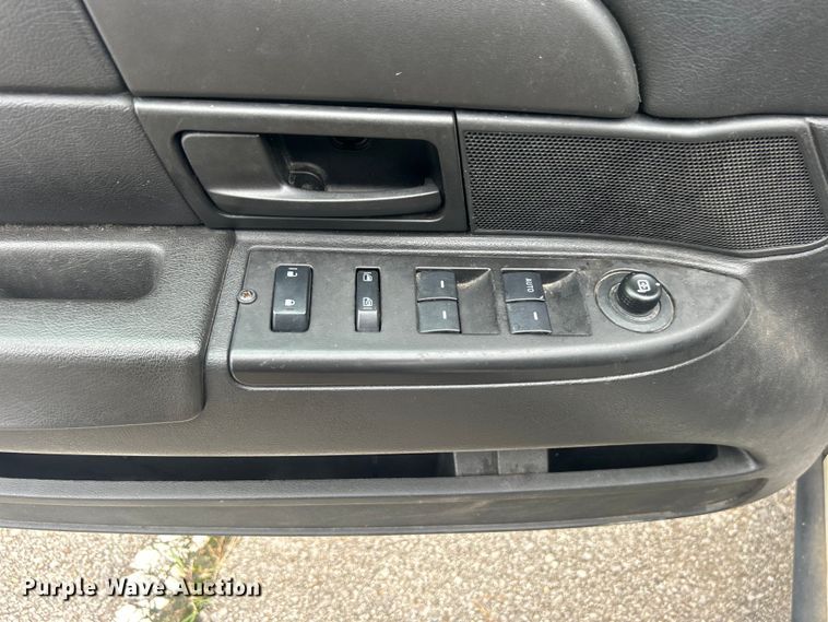 image for item EG0468 2011 Ford Crown Victoria Police Interceptor 