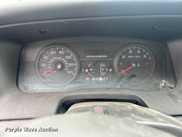 image for item EG0468 2011 Ford Crown Victoria Police Interceptor 